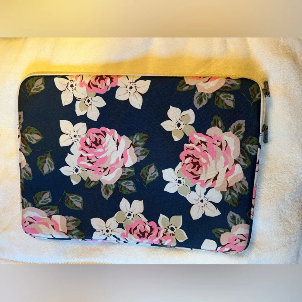 Laptop bag